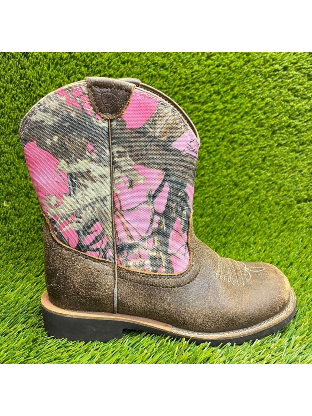 Ariat Fatbaby Camo Girls‎ Size 4.5Y Brown Pink Classic Cowgirl Western Boots